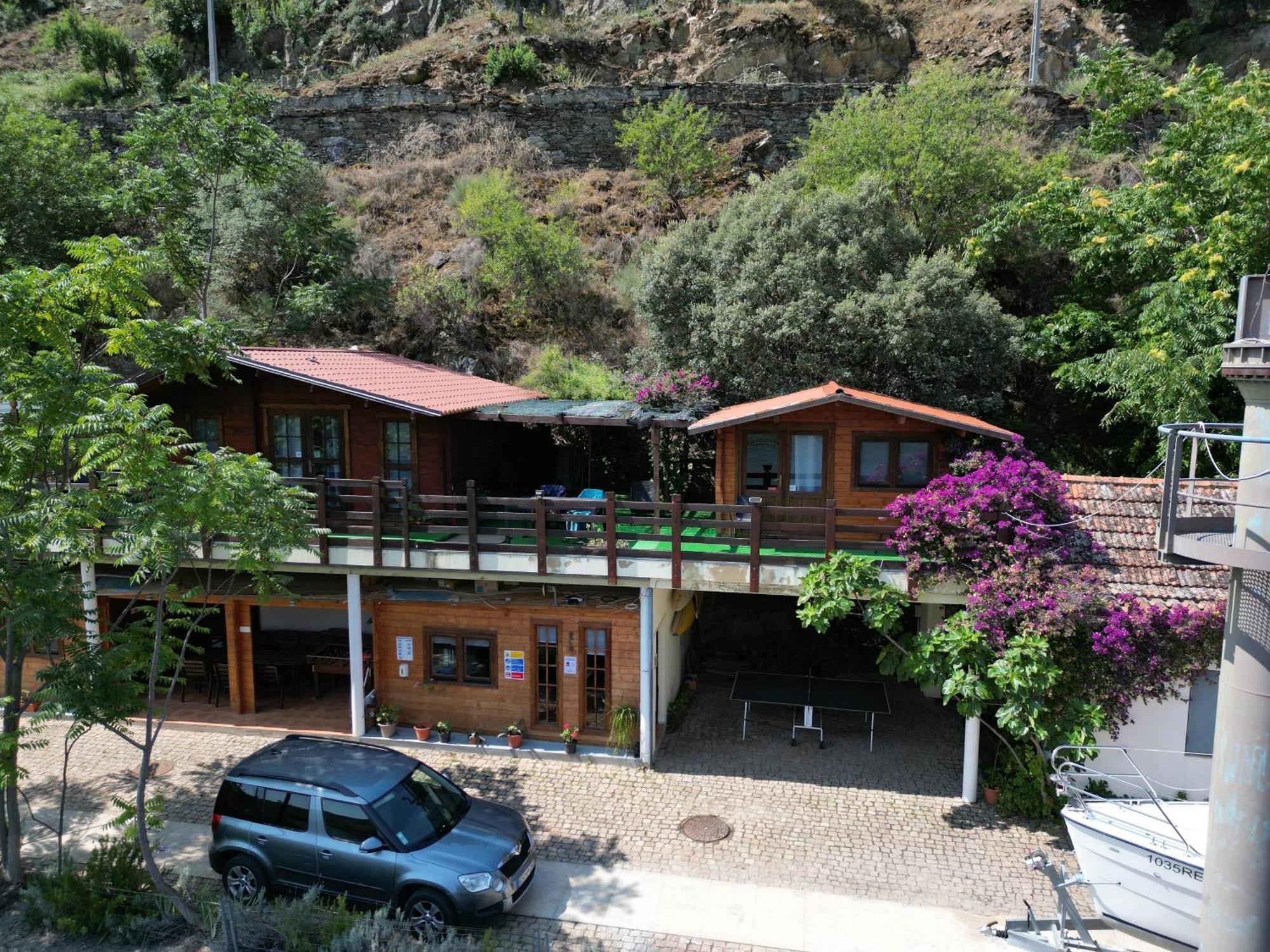 Douro Yacht Charter & Bungalows São João da Pesqueira Eksteriør billede