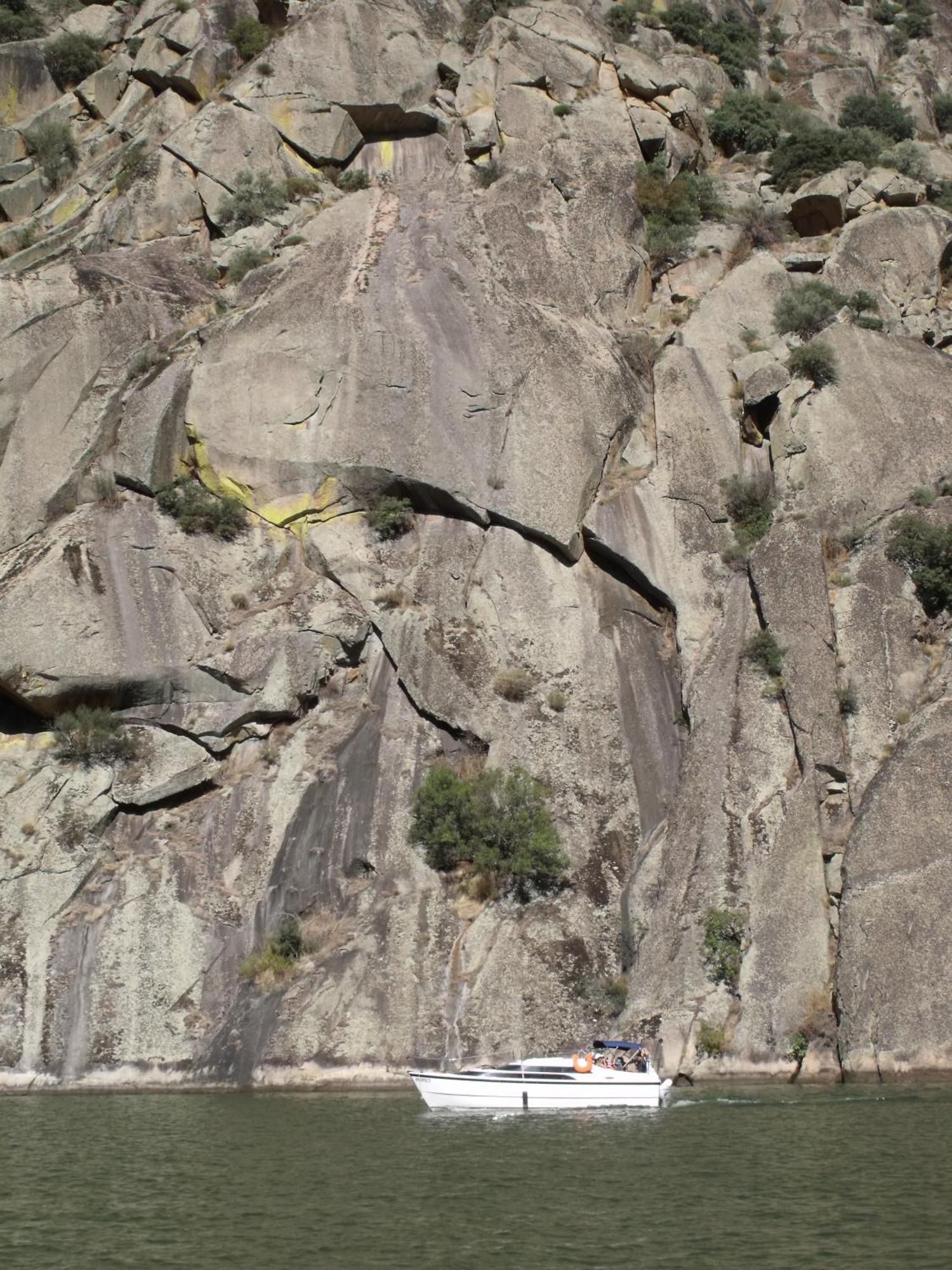 Douro Yacht Charter & Bungalows São João da Pesqueira Værelse billede