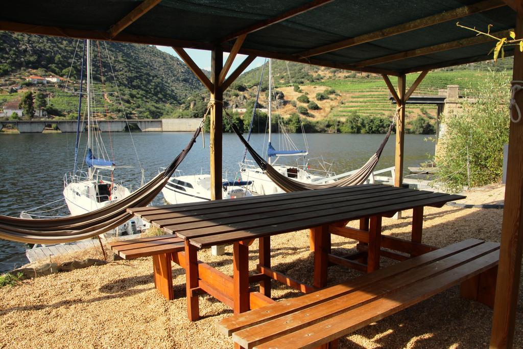 Douro Yacht Charter & Bungalows São João da Pesqueira Eksteriør billede