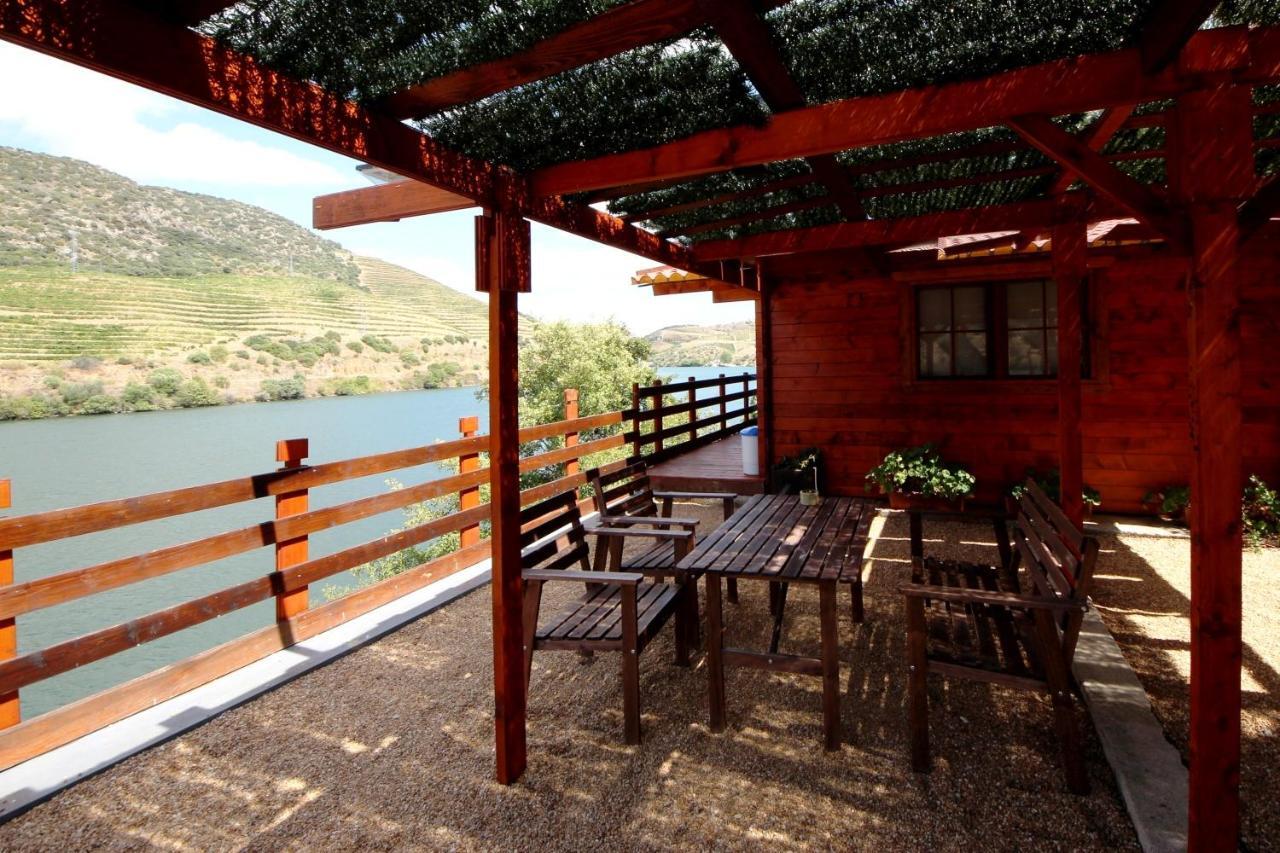 Douro Yacht Charter & Bungalows São João da Pesqueira Eksteriør billede